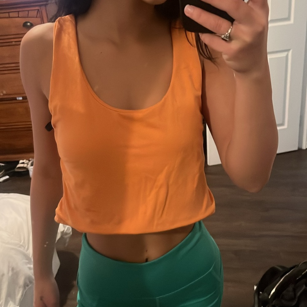 Orange flows crop top prefect for summer
